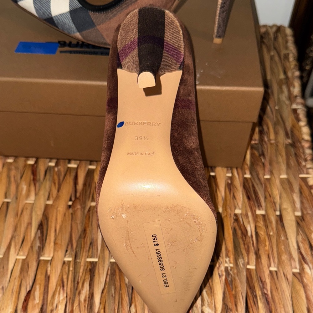 Burberry Checkered Brown and Black Heels - Picture 4 of 6
